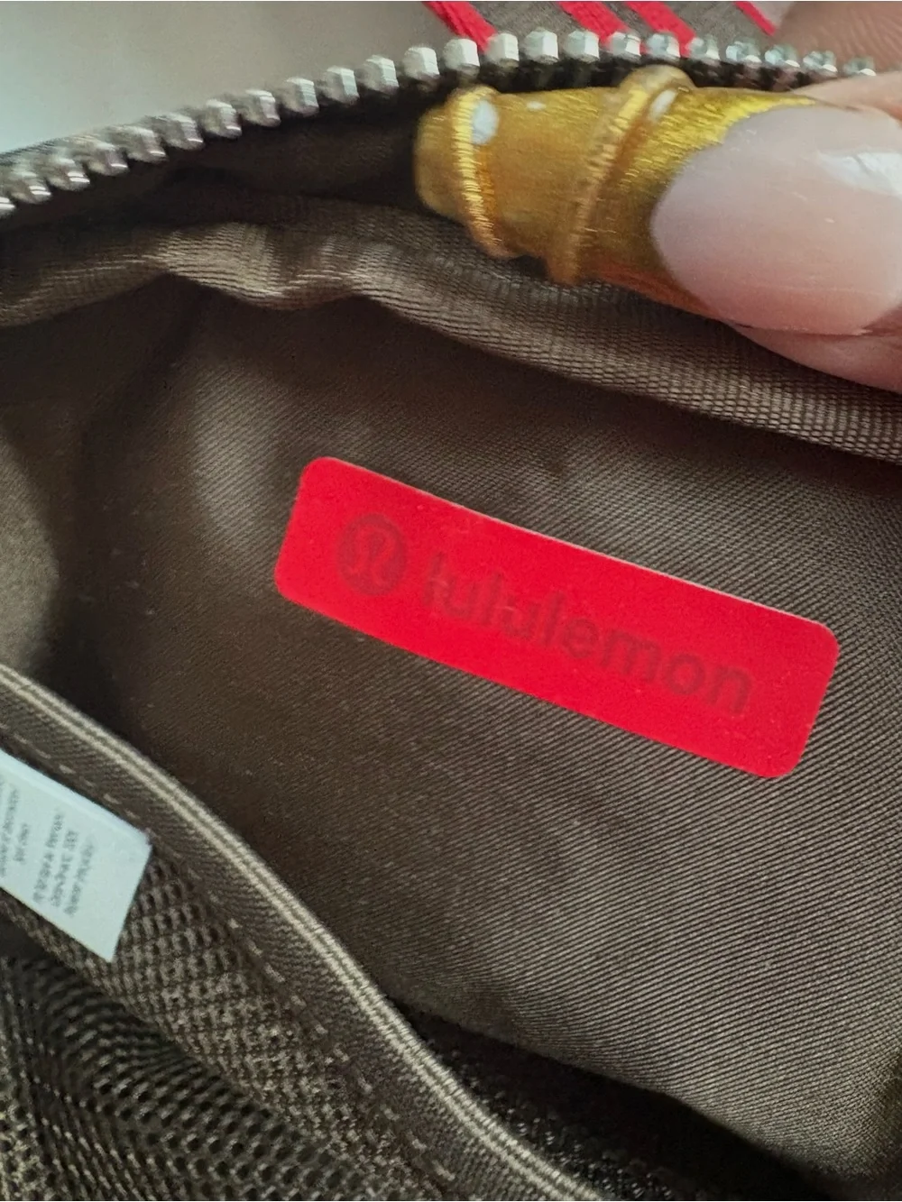 lululemon athletica Brown Pouch with Red Logo Accent - Picture 6 of 6